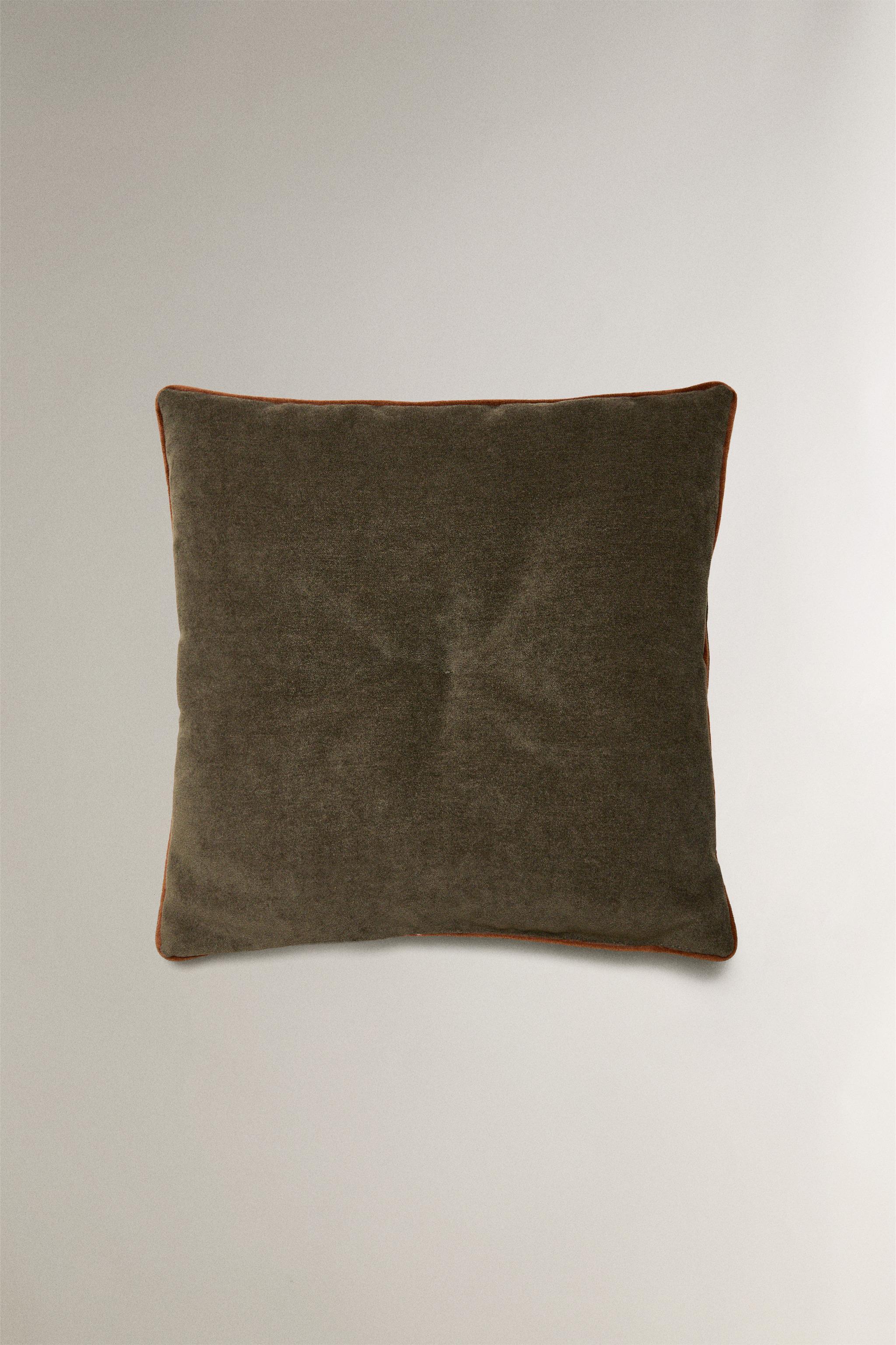 PIPING CHENILLE SEAT CUSHION